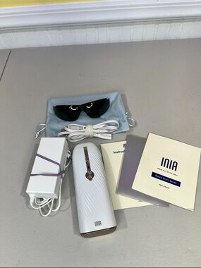 White At-Home IPL Hair Removal Device